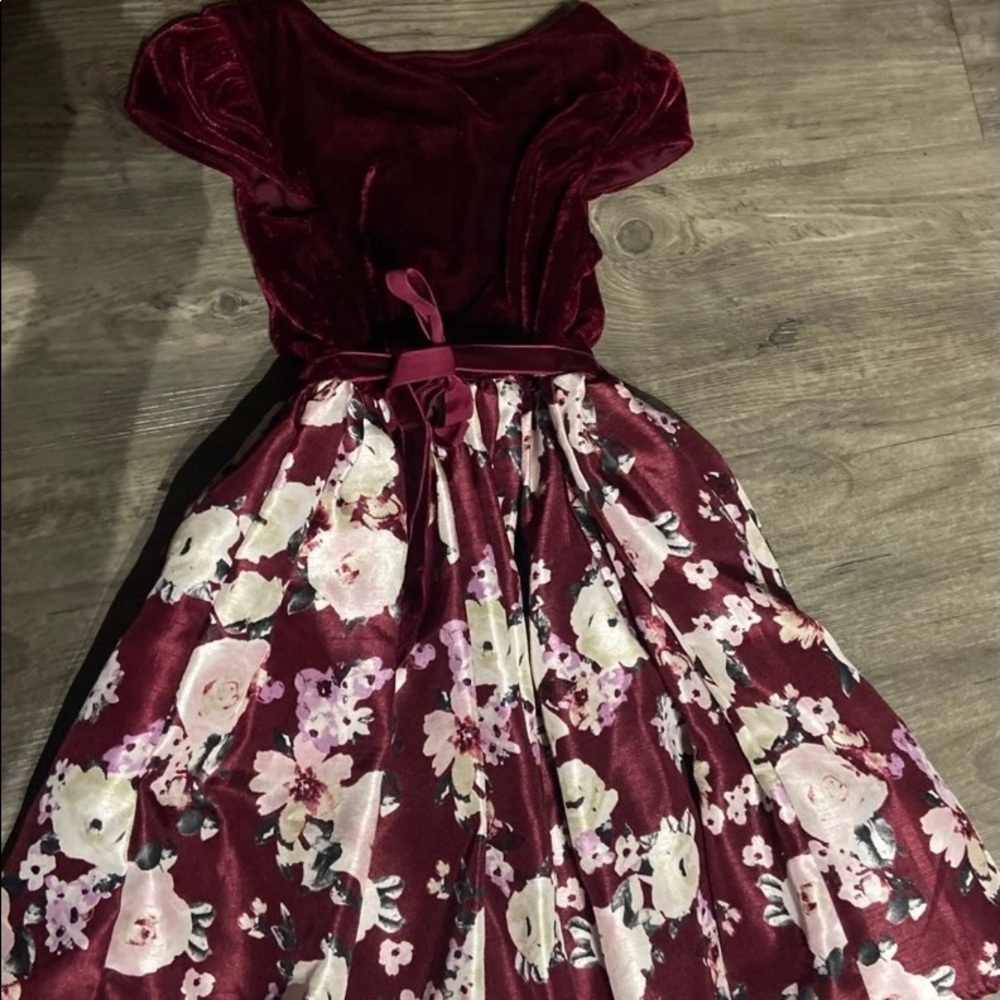 Dress for girl size 8